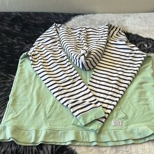 Woman’s hoodie one X